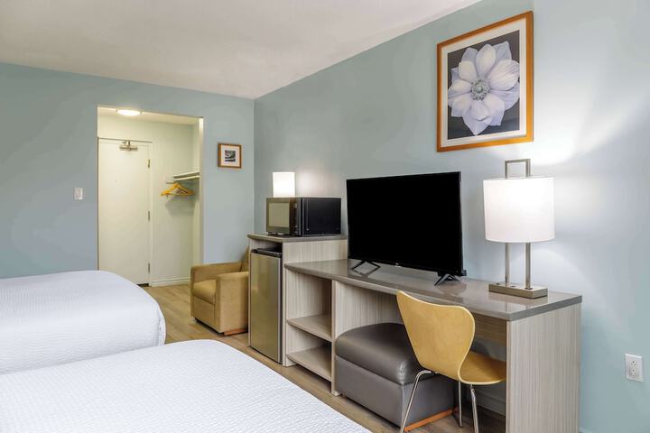 Room 19 of 35