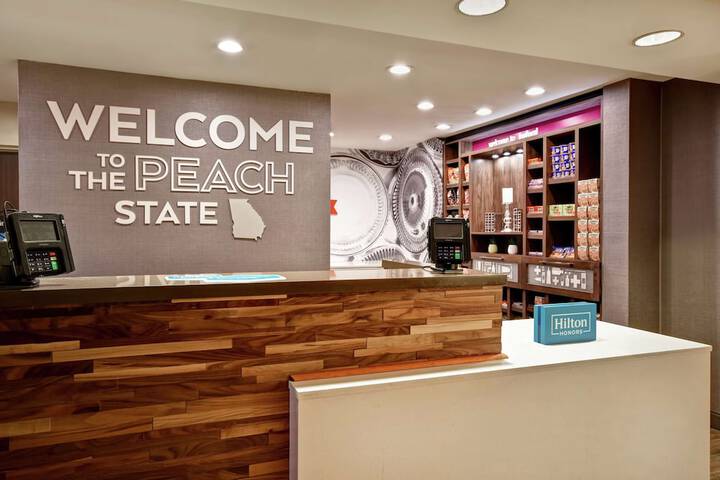 Hampton Inn Atlanta-Mall of Georgia