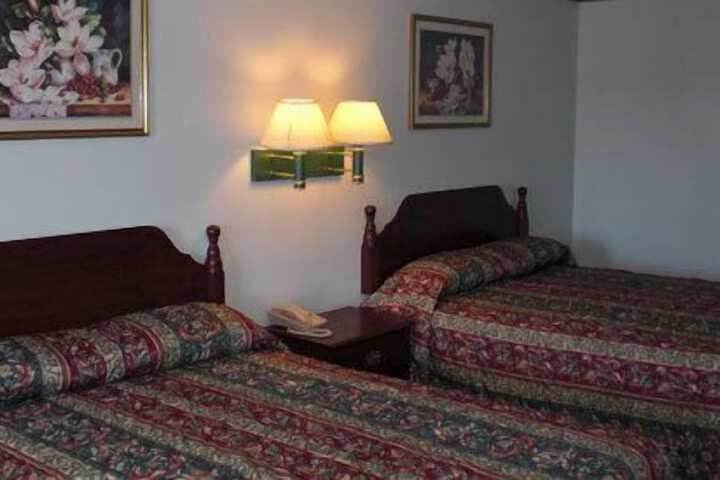 Room 16 of 36