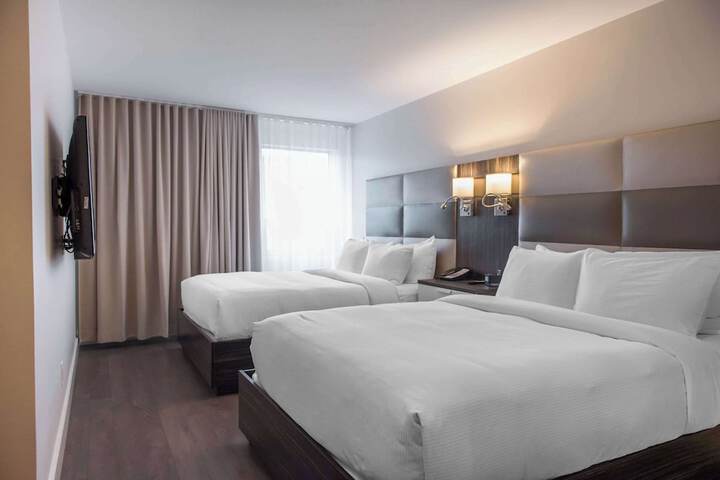 Room 12 of 36