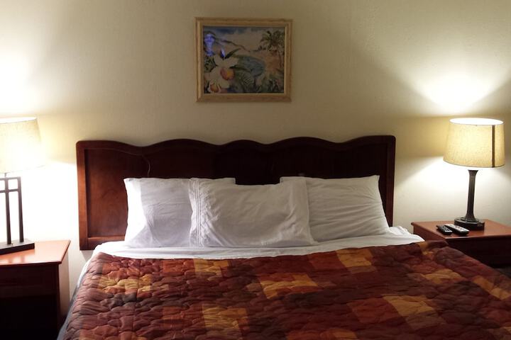 Room 26 of 35