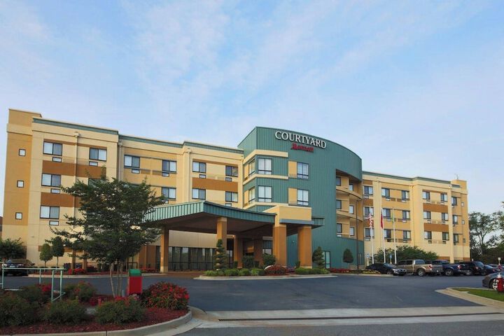 Hotel 3 of 34