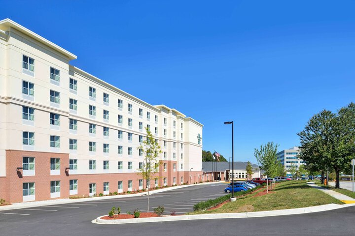 Hotel 5 of 53