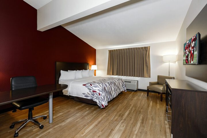 Room 21 of 32