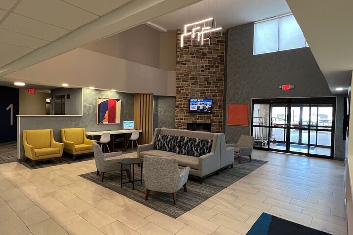 Hotel 2 of 45