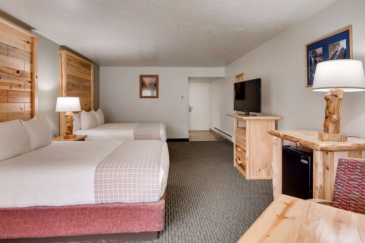 Room 26 of 37