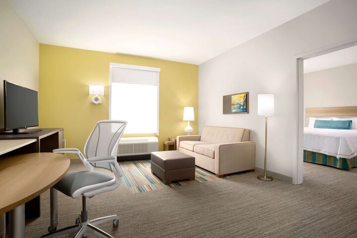 Room 22 of 37