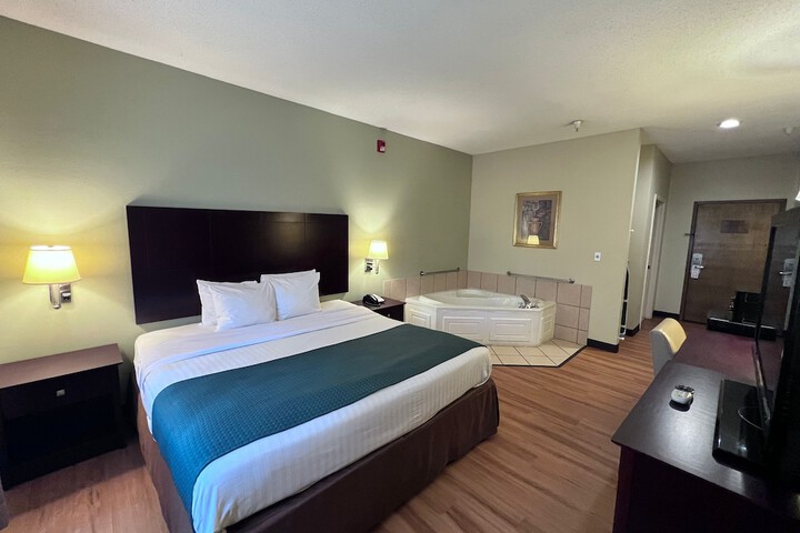 Room 19 of 40