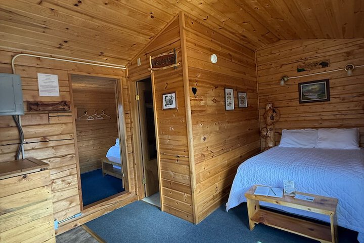 Earthsong Lodge