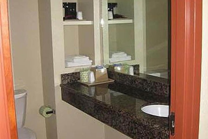 Room 18 of 22