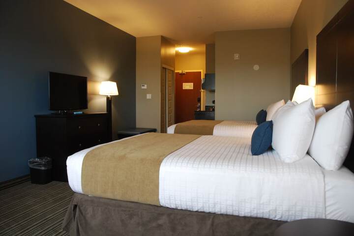 Best Western Plus Fort Saskatchewan Inn & Suites