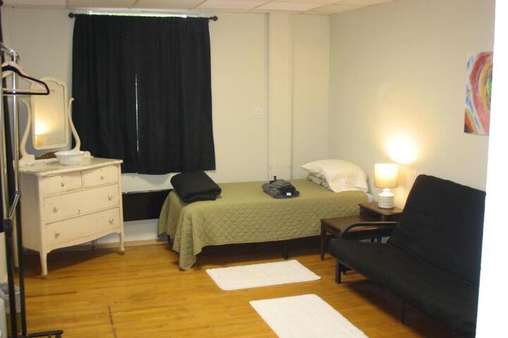 Art Gallery Hostel