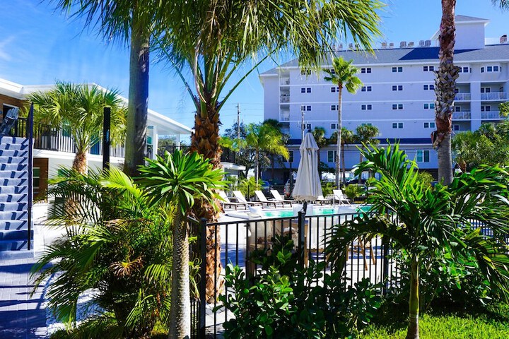 Hotel 10 of 54