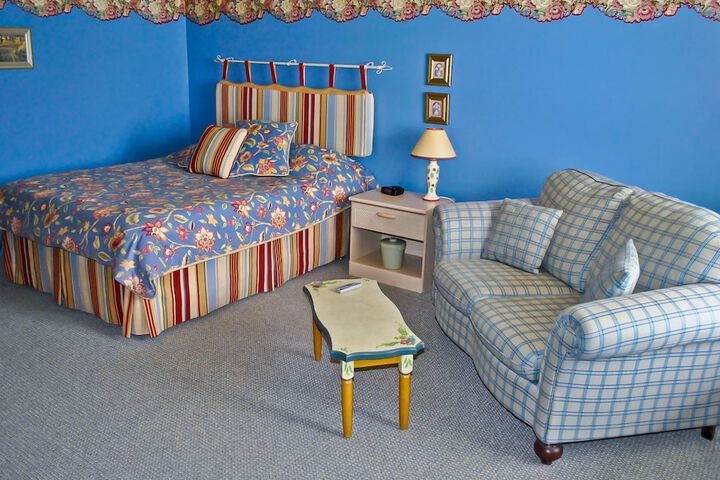 Room 22 of 53