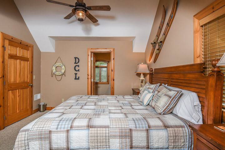 Highlands Heaven by Taylor Made Deep Creek