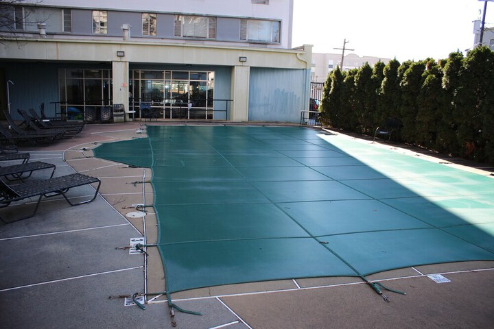 Pool 2 of 25