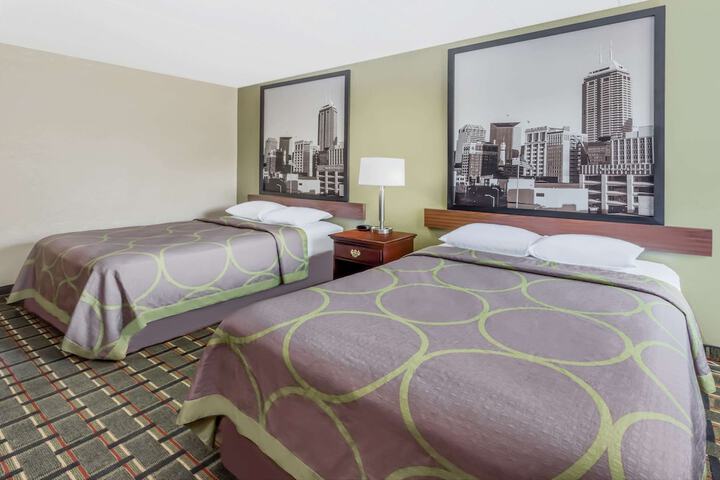 Room 14 of 17