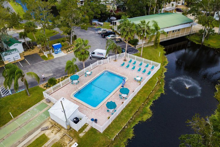 Homosassa River RV Resort