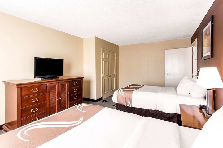 Room 30 of 70