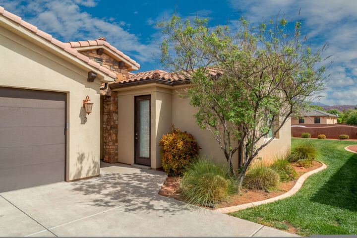 Paradise Village 3 - Grand View Estates