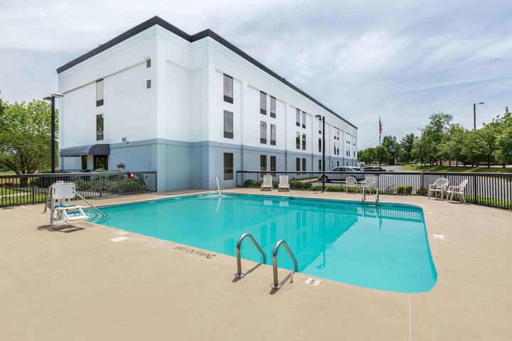 Pool 5 of 22