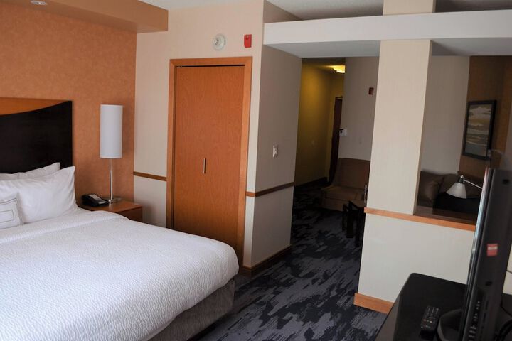 Room 19 of 27