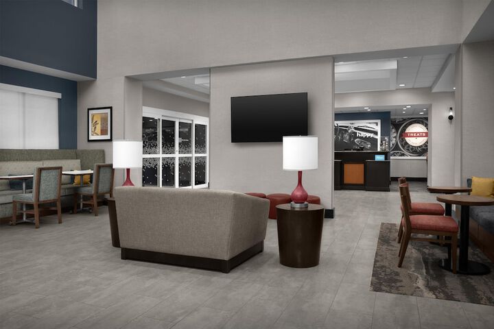 Hampton Inn & Suites Lakeland-South Polk Parkway