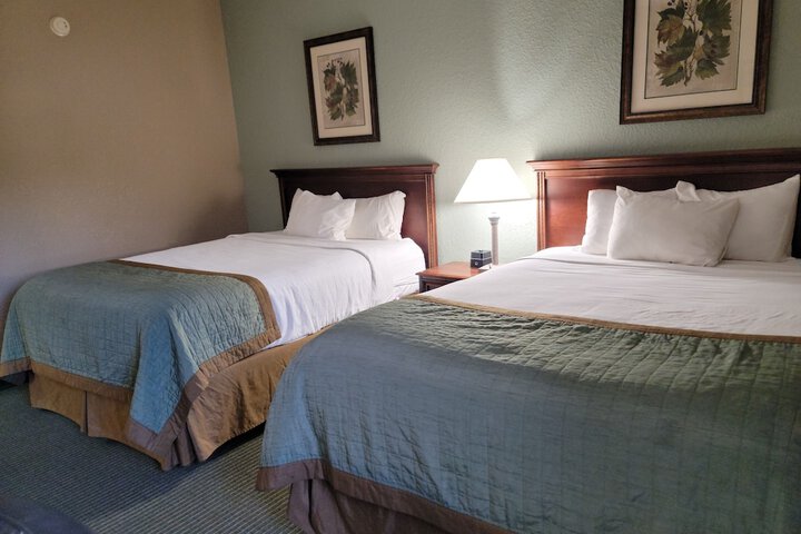 Room 35 of 43