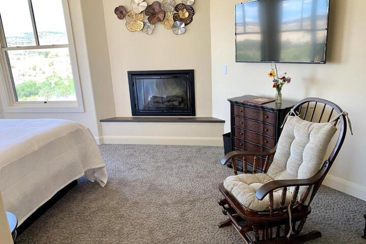 Annies Place Bed & Breakfast