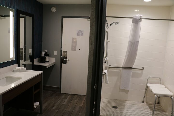 La Quinta Inn & Suites by Wyndham Chicago Gurnee