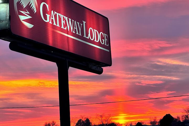 Gateway Lodge