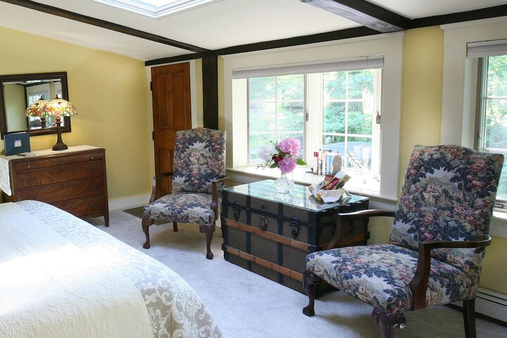 Room 17 of 32