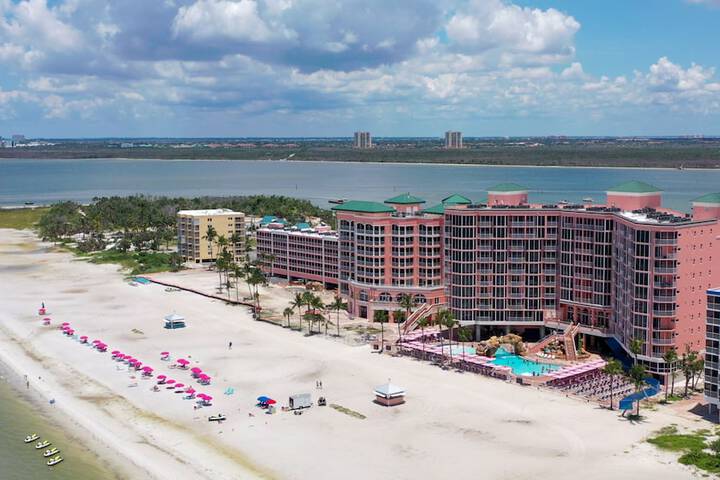 Pink Shell Beach Resort and Marina