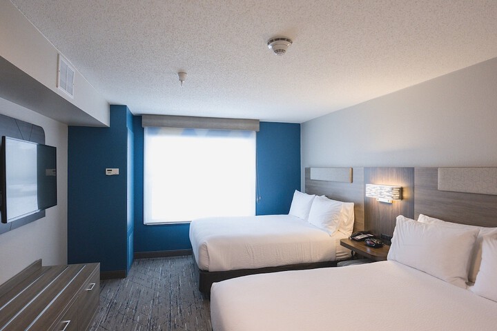 Room 114 of 145