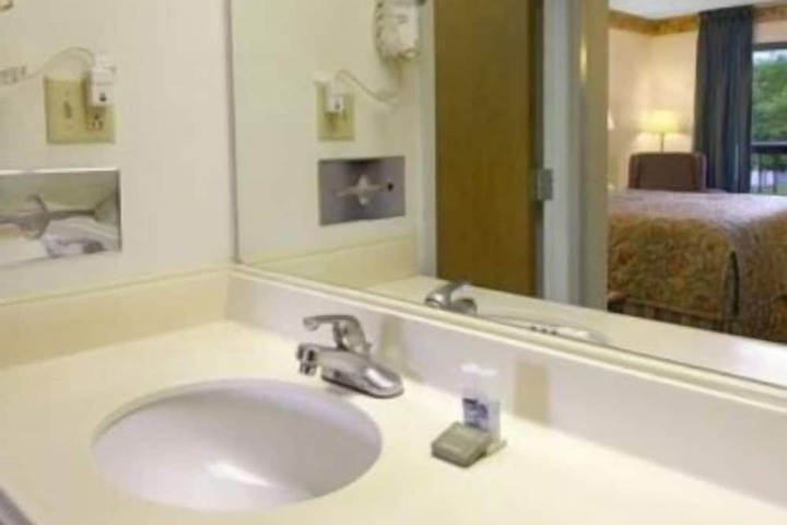 Rodeway Inn Knoxville East