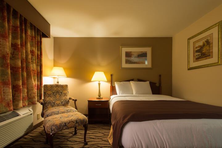 Room 9 of 23