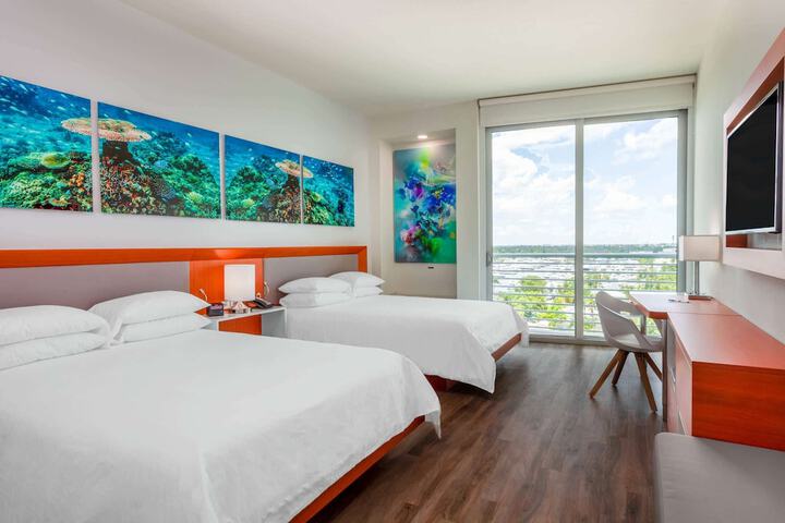 Room 21 of 43