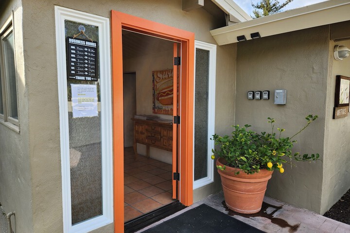 Contenta Inn