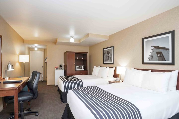 Room 15 of 27