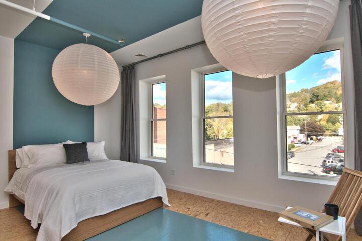Wonder Loft A3 - Main St. Honesdale