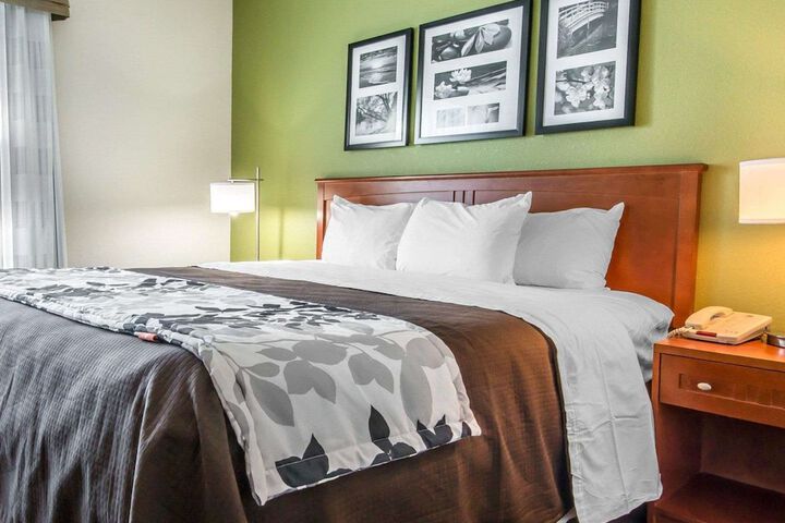 Hotel 6 of 72