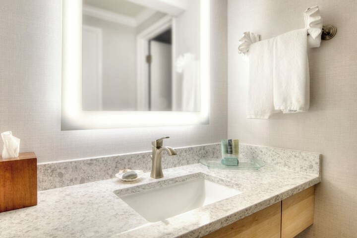 Hallmark Resort - Cannon Beach