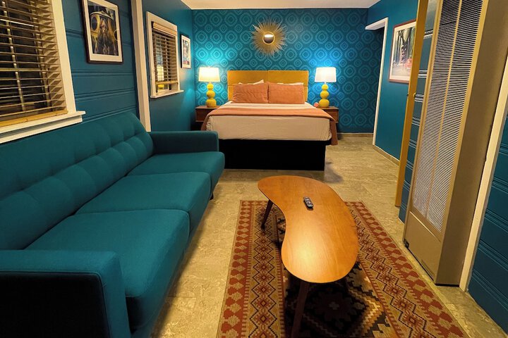 Room 46 of 93