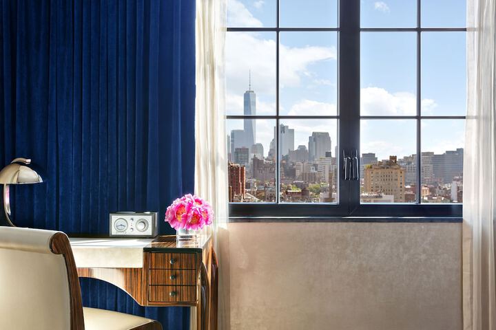 Room 21 of 44