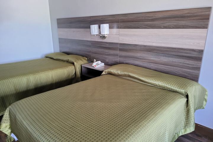 Room 7 of 7