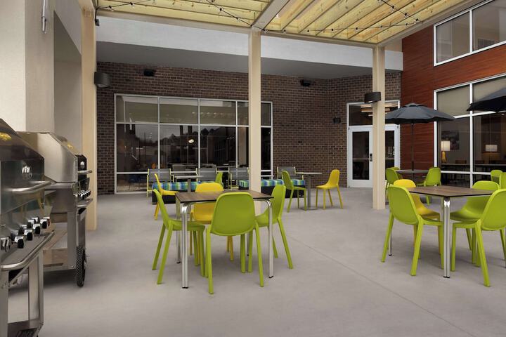 Terrace/Patio 39 of 41