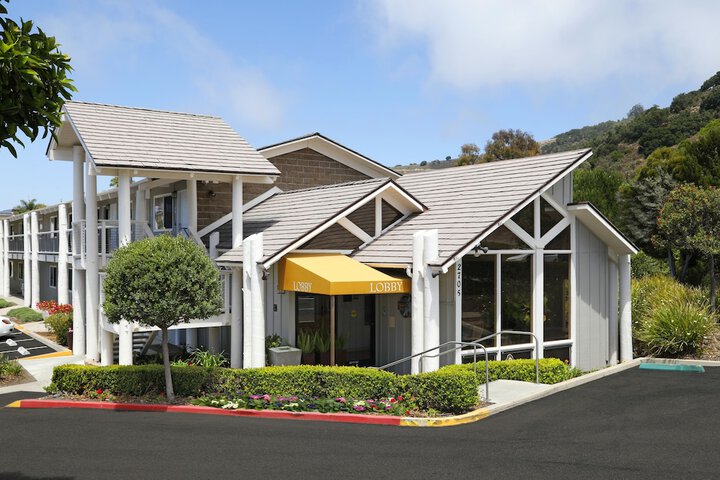 Hotel 2 of 30