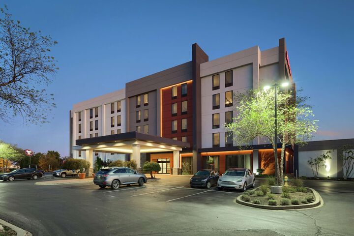 Hotel 6 of 45