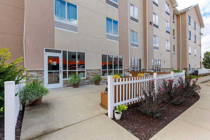 Comfort Inn & Suites Marion I-57