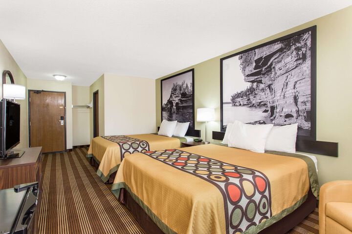 Room 14 of 17